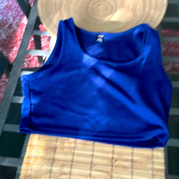 Sweater - Picture 1 of 2